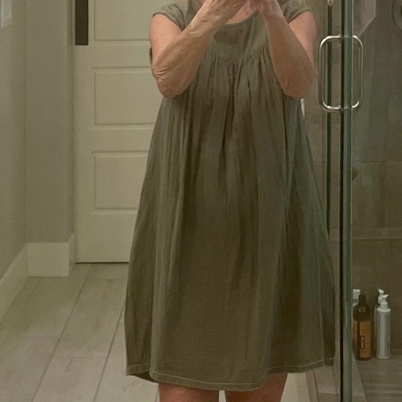 LILLA P CAP SLEEVE SHIFT DRESS ALOE SIZE S NWT - Picture 7 of 13